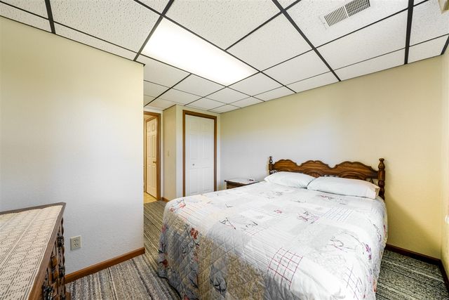 3382 Sunset Drive, Muskegon, MI 49444