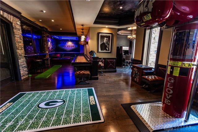 8234 Voltaire Court, Waynesville, OH 45068