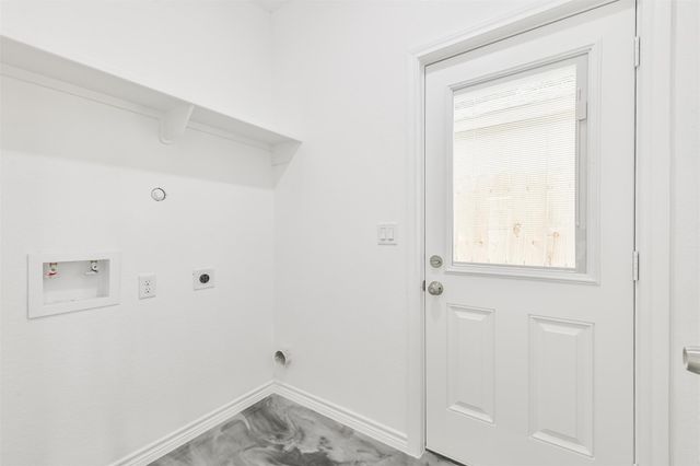 16918 W Forrestal, Montgomery, TX 77316