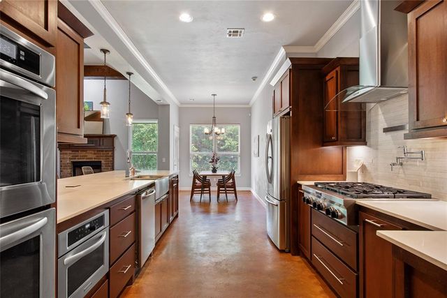 2228 Timber Crossing, Yukon, OK 73099