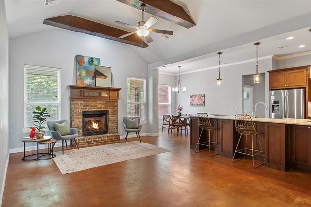 2228 Timber Crossing, Yukon, OK 73099