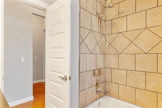 2228 Timber Crossing, Yukon, OK 73099