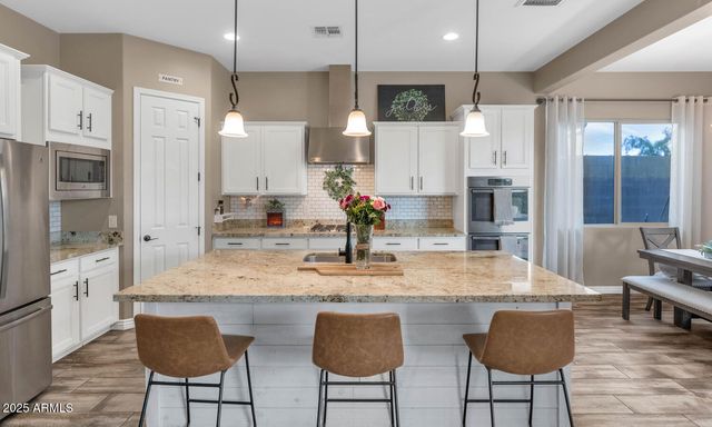 2605 W Desert Marigold Drive, Phoenix, AZ 85085