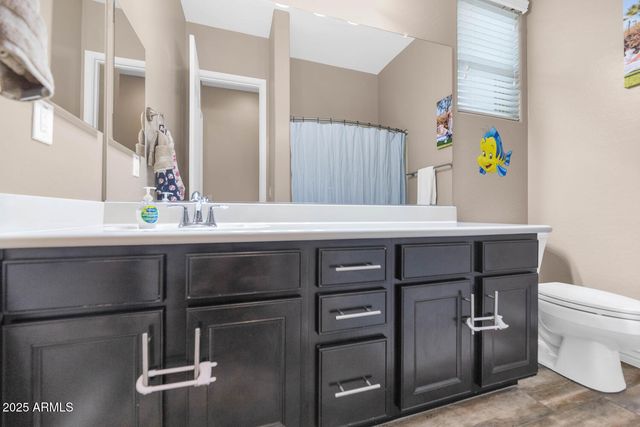 2605 W Desert Marigold Drive, Phoenix, AZ 85085