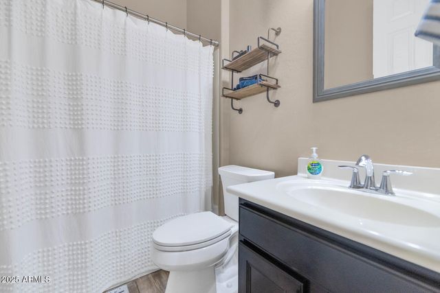 2605 W Desert Marigold Drive, Phoenix, AZ 85085