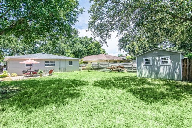 2618 S TORONTO AVENUE, Tampa, FL 33629