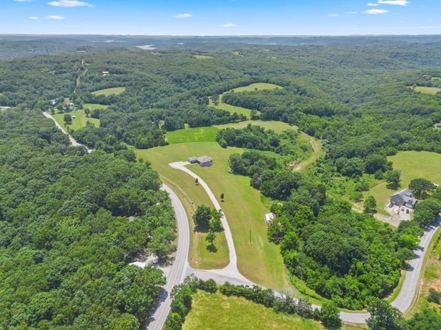 20 Hardin Hills Drive, Galena, MO 65656