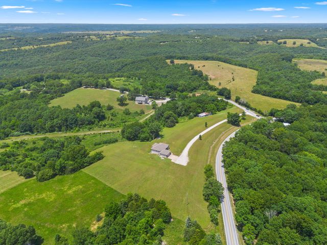 20 Hardin Hills Drive, Galena, MO 65656