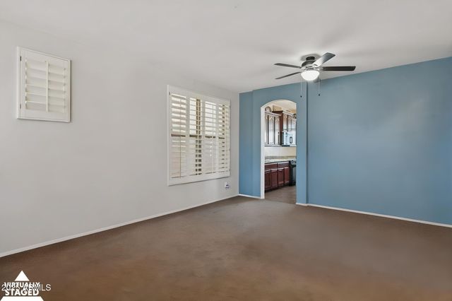 30522 N REBECCA Lane, San Tan Valley, AZ 85143