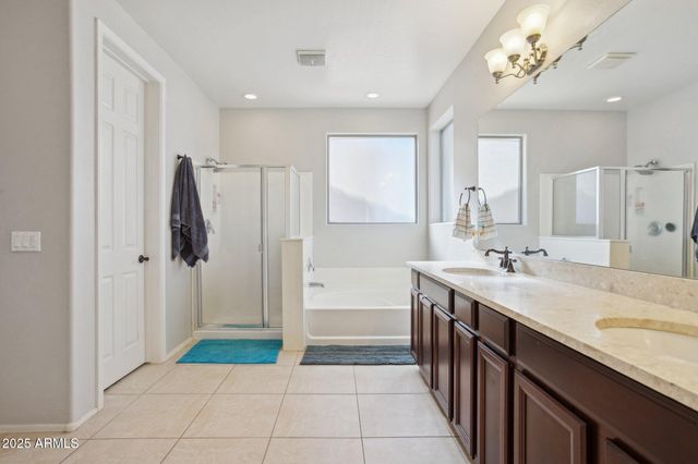 30522 N REBECCA Lane, San Tan Valley, AZ 85143