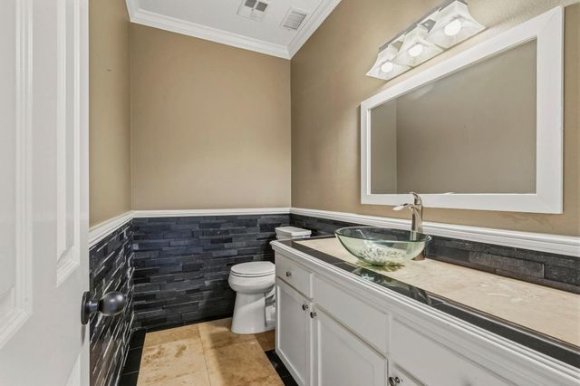 17618 Hidden Forest Drive, Spring, TX 77379