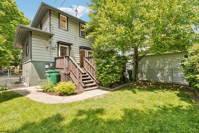 848 Carpenter Avenue, Oak Park, IL 60304