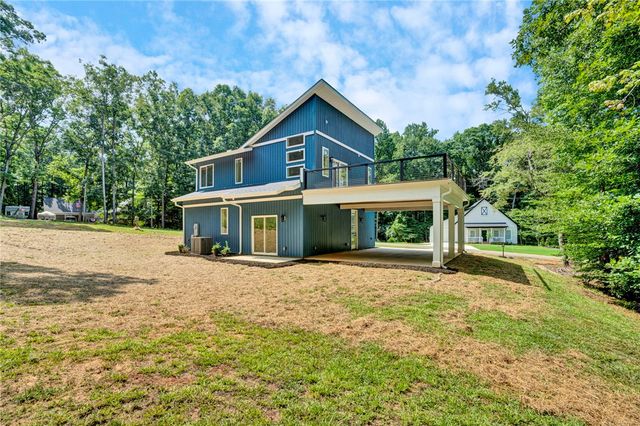 100 Plum Court, Westminster, SC 29693