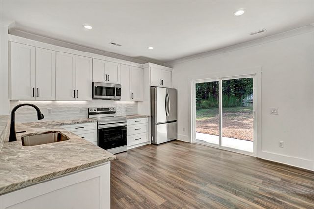 100 Plum Court, Westminster, SC 29693
