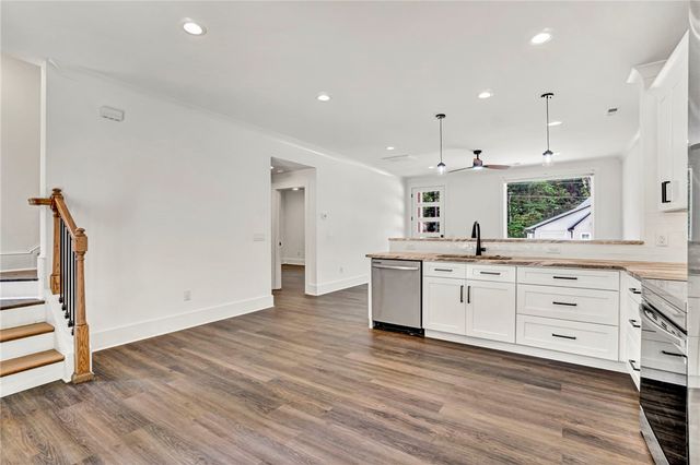 100 Plum Court, Westminster, SC 29693