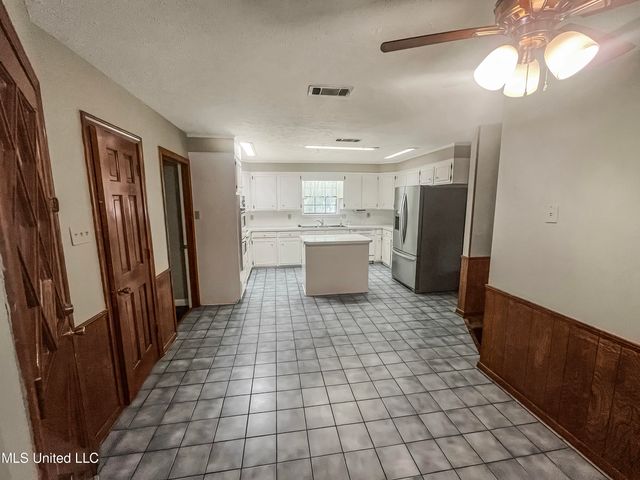 714 Laney Drive, Clinton, MS 39056