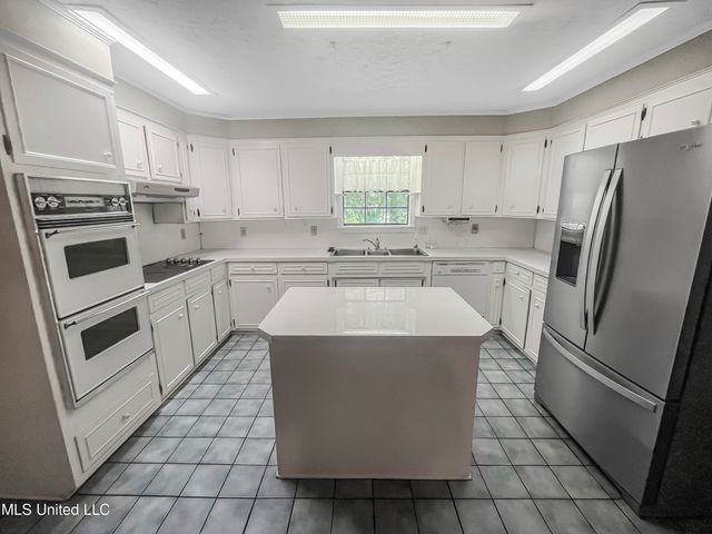 714 Laney Drive, Clinton, MS 39056