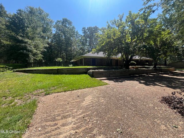 714 Laney Drive, Clinton, MS 39056