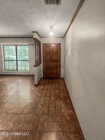 714 Laney Drive, Clinton, MS 39056