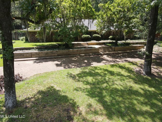 714 Laney Drive, Clinton, MS 39056