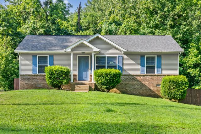 94 Saratoga Dr, Clarksville, TN 37042