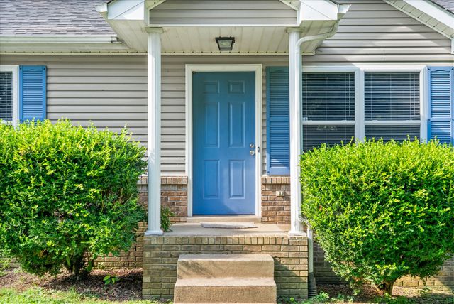 94 Saratoga Dr, Clarksville, TN 37042