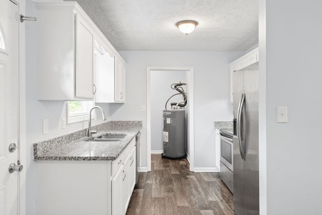 94 Saratoga Dr, Clarksville, TN 37042
