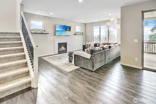 3158 84th Court E, Edgewood, WA 98371