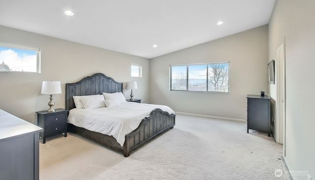 3158 84th Court E, Edgewood, WA 98371