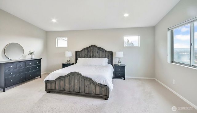 3158 84th Court E, Edgewood, WA 98371