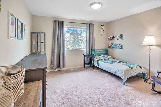 3158 84th Court E, Edgewood, WA 98371