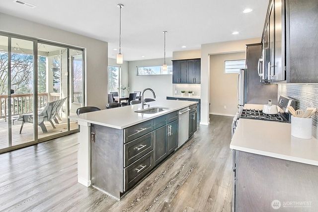 3158 84th Court E, Edgewood, WA 98371