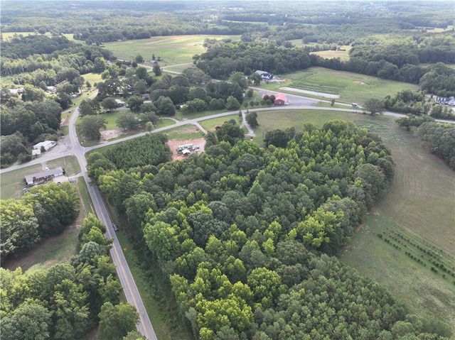 18700 Brown Avenue Extension, Belton, SC 29627