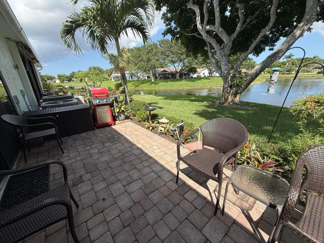 10884 LAKE FRONT Place, Boca Raton, FL 33498
