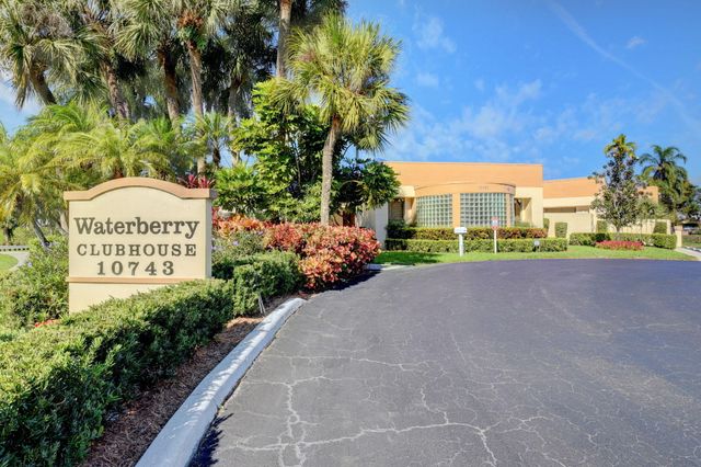 10884 LAKE FRONT Place, Boca Raton, FL 33498