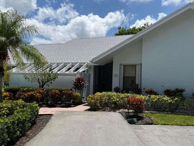 10884 LAKE FRONT Place, Boca Raton, FL 33498