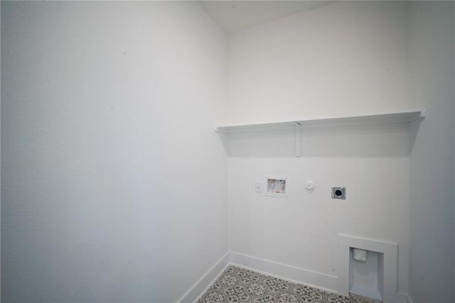 524 Foresail RD, Leander, TX 78641