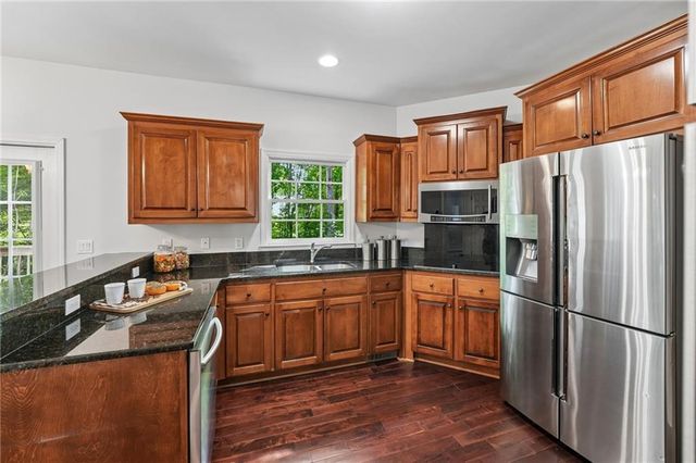 505 Pinnacle Court, Canton, GA 30115