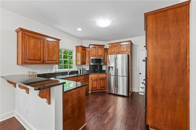 505 Pinnacle Court, Canton, GA 30115