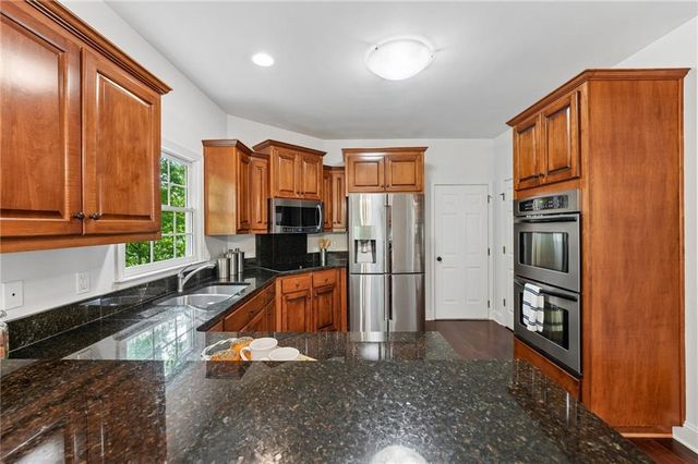 505 Pinnacle Court, Canton, GA 30115