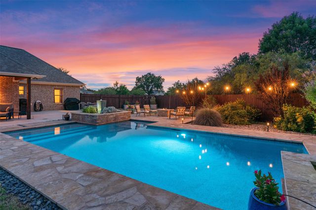 341 Richards DR, Buda, TX 78610