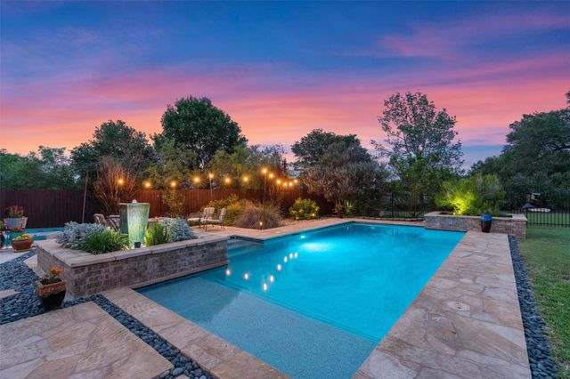 341 Richards DR, Buda, TX 78610
