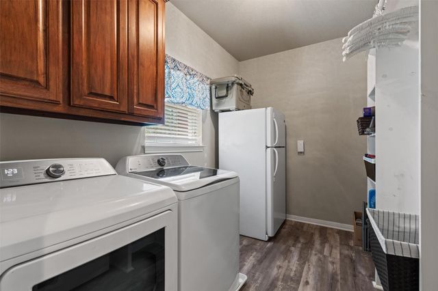 341 Richards DR, Buda, TX 78610