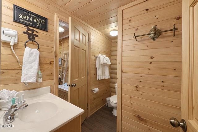 3221 Smoky Ridge Way, Sevierville, TN 37862