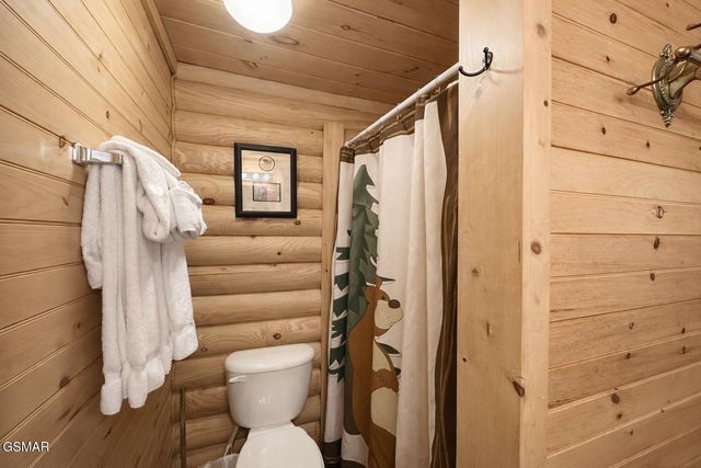 3221 Smoky Ridge Way, Sevierville, TN 37862