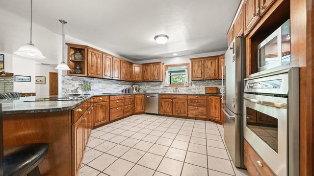 3029 Bookcliff Avenue, Grand Junction, CO 81504
