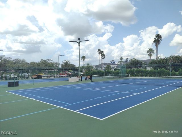 4709 Fairloop RUN, Lehigh Acres, FL 33973