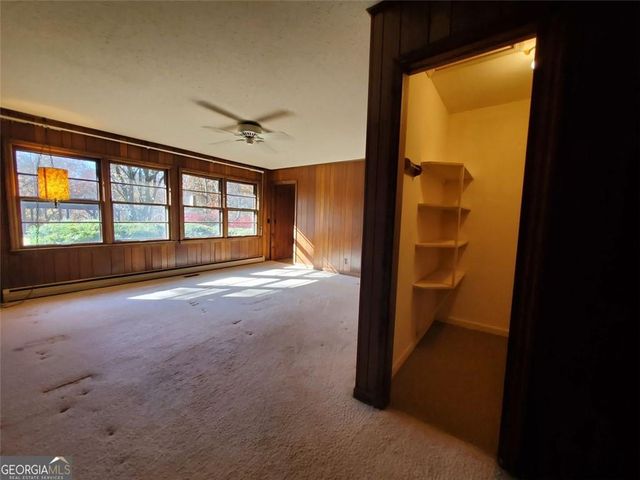 1116 CODY Road, Mount Airy, GA 30563