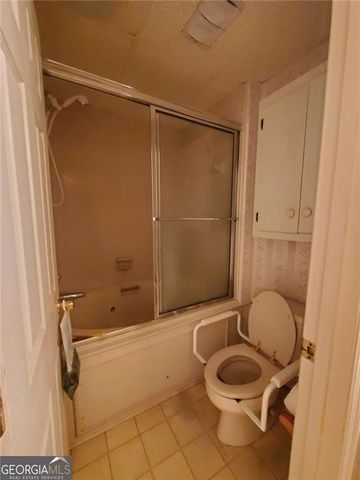 1116 CODY Road, Mount Airy, GA 30563