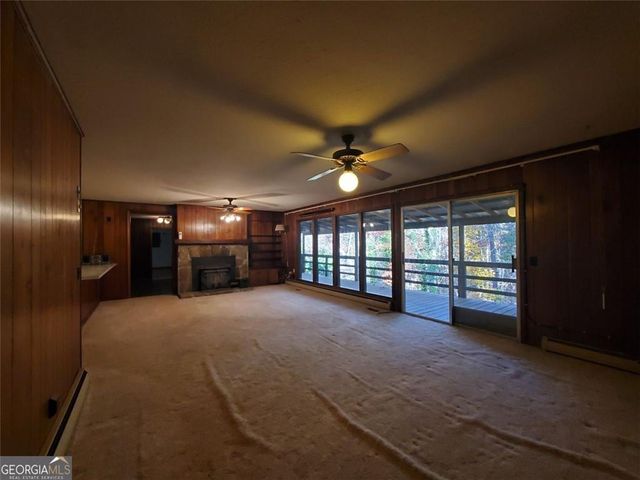 1116 CODY Road, Mount Airy, GA 30563